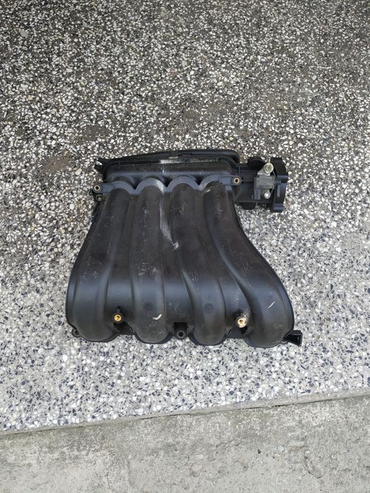 Всмукателен колектор за Нисан Кашкай