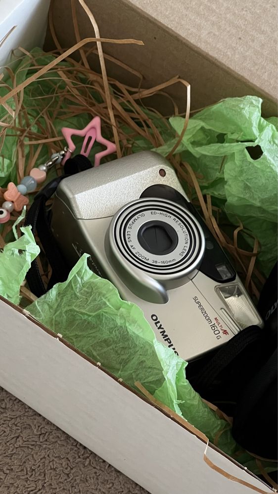 Olympus Superzoom 160, film camera 35mm