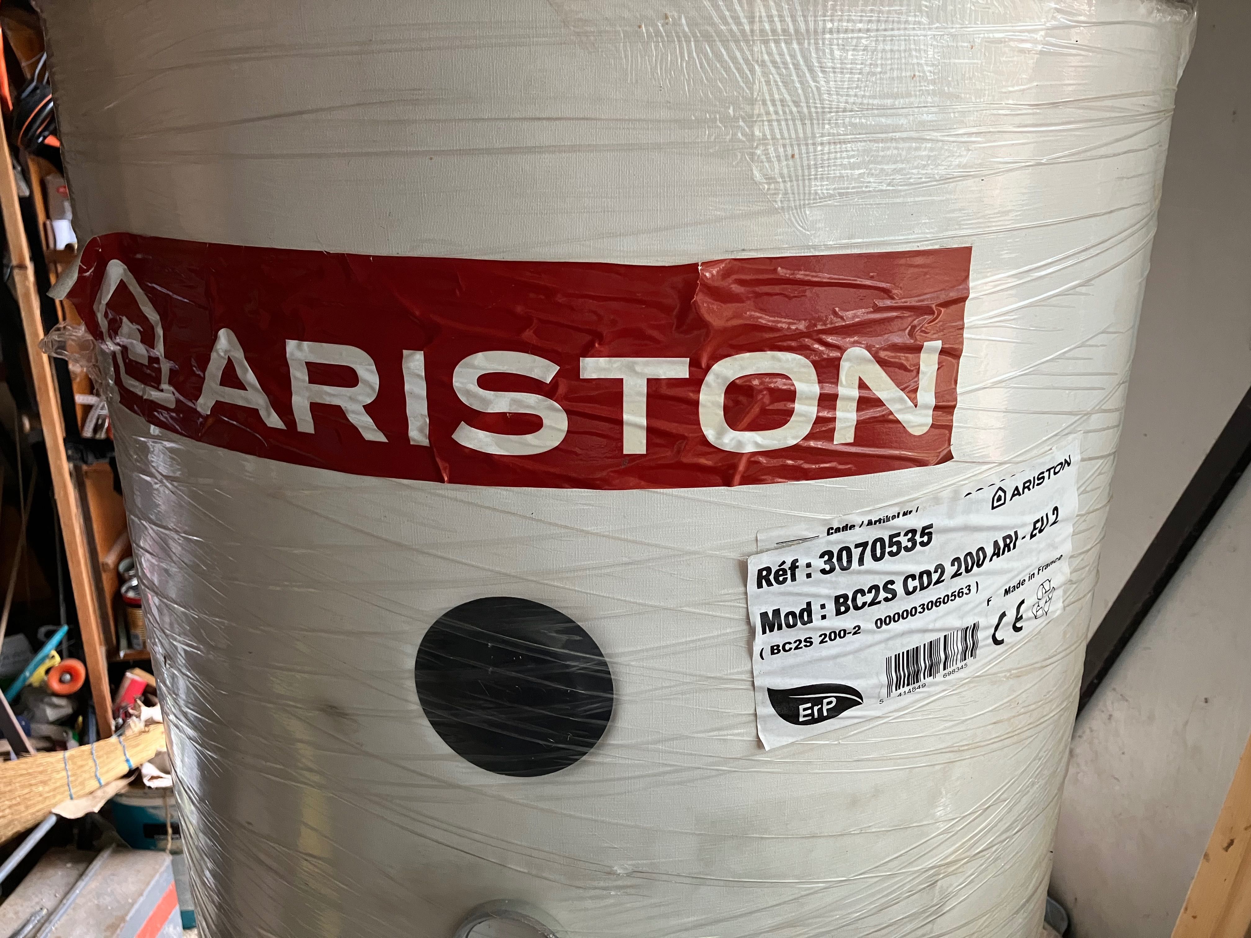 Boiler Ariston Nou,  200 litri