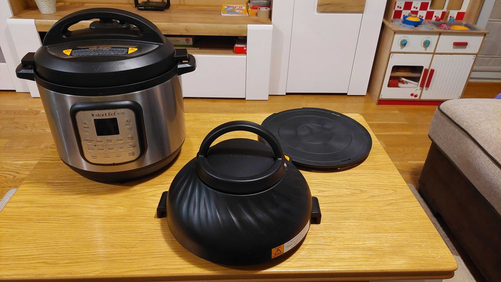 Комбиниран мултикукър Instant Pot DUO CRISP + AIR FRYER, 8 L