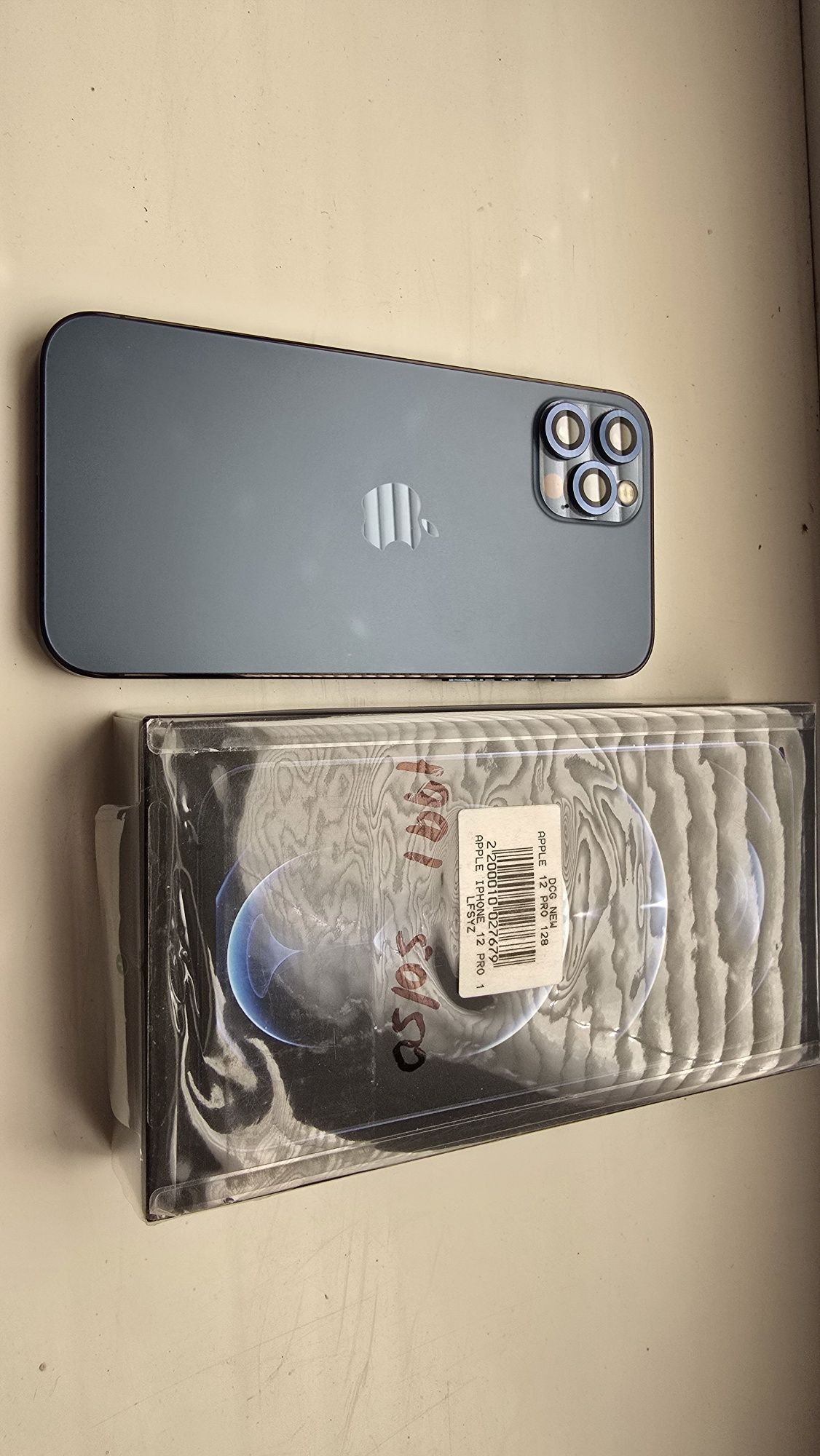 Iphone 12 pro sotiladi