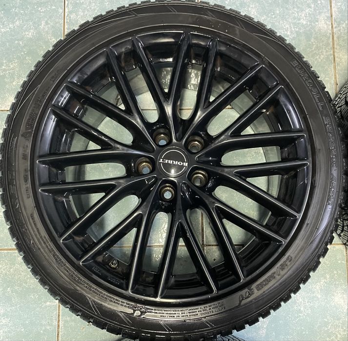 Jante aliaj R18 Borbet Audi Mercedes 245/40/18 M+S