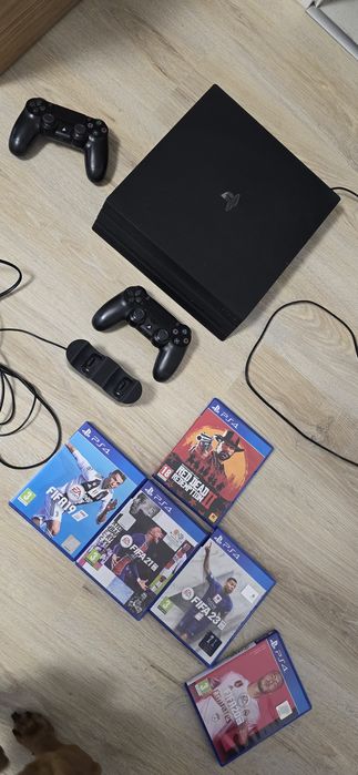 Ps 4 pro de 1 Tb , 2 controllere