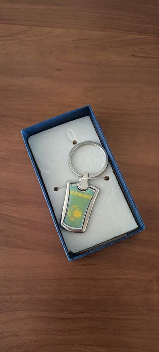 Продам брелок для ключей