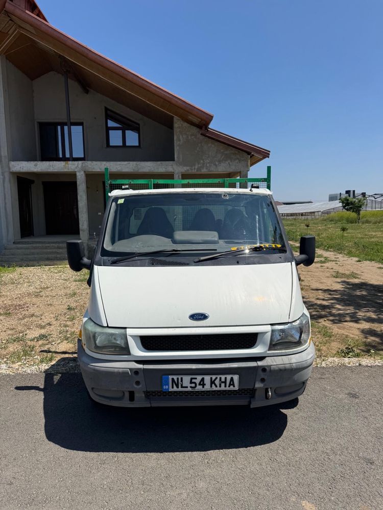 Ford Transit auto-platforma Anglia