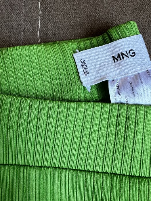 Дамски къс клин Mango