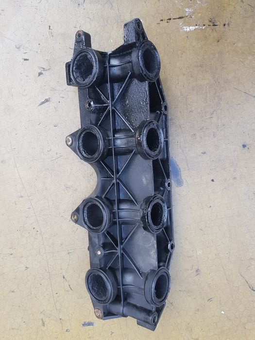 galeria admisie renault trafic ,motor 2.5 dci