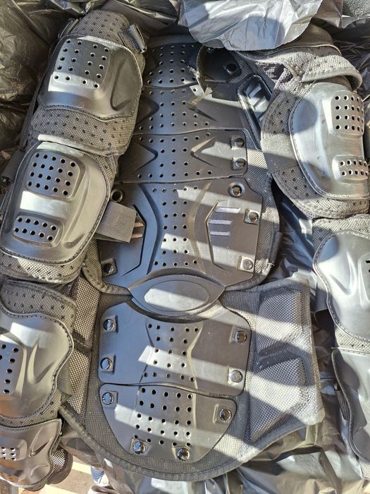 Costum cross marimea M