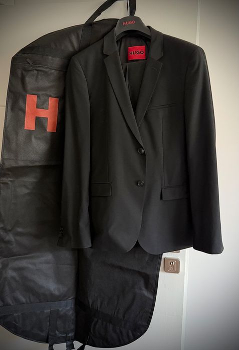 HUGO BOSS оригинален мъжки костюм