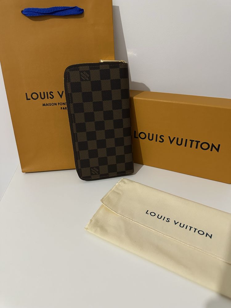 Portofel Louis Vuitton 15936