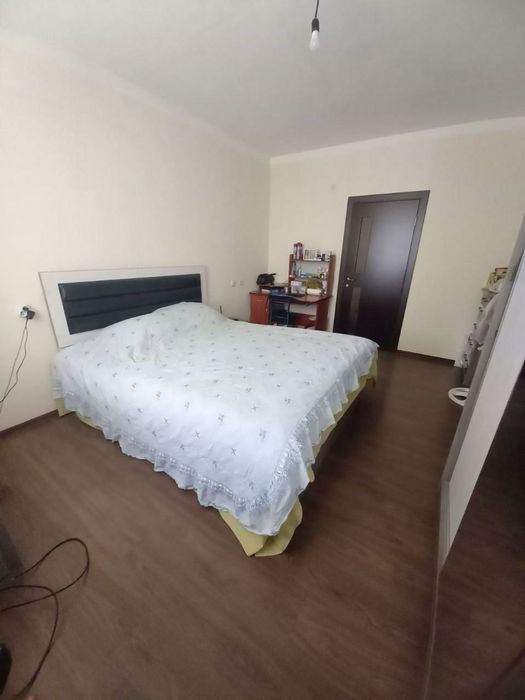 Сдается квартира на долгий срок только семье!!!