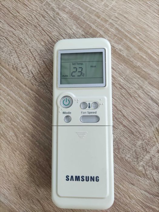 Инверторен климатик 24 Samsung