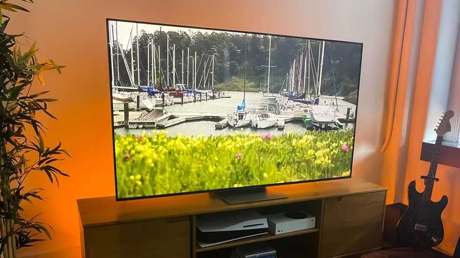 Samsung  Телевизоры 65* 4k Ultra Hd Самый низкие цены на рынке