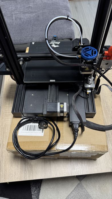 Imprimanta 3D Creality Ender 3 V2