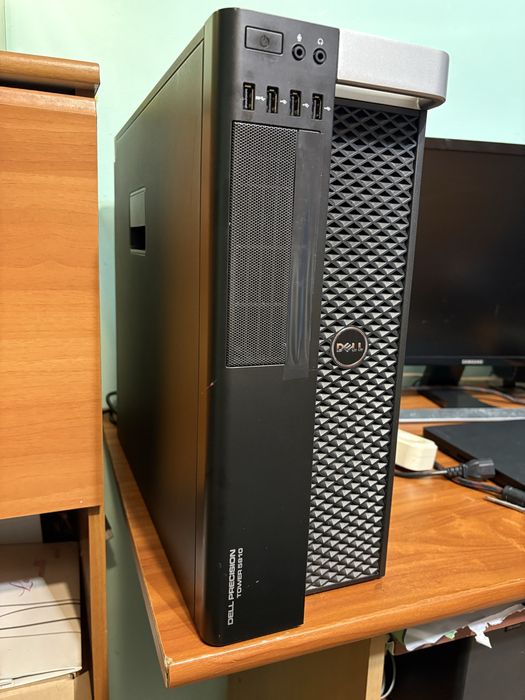 Workstation Dell Precision tower 5810 32Gb Ram 1Tb Nvme + 1 Tb Hdd