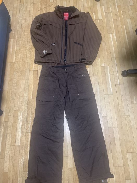 Ски якета и гащеризон  М-Л размер ROSSI Esprit  bujiwu