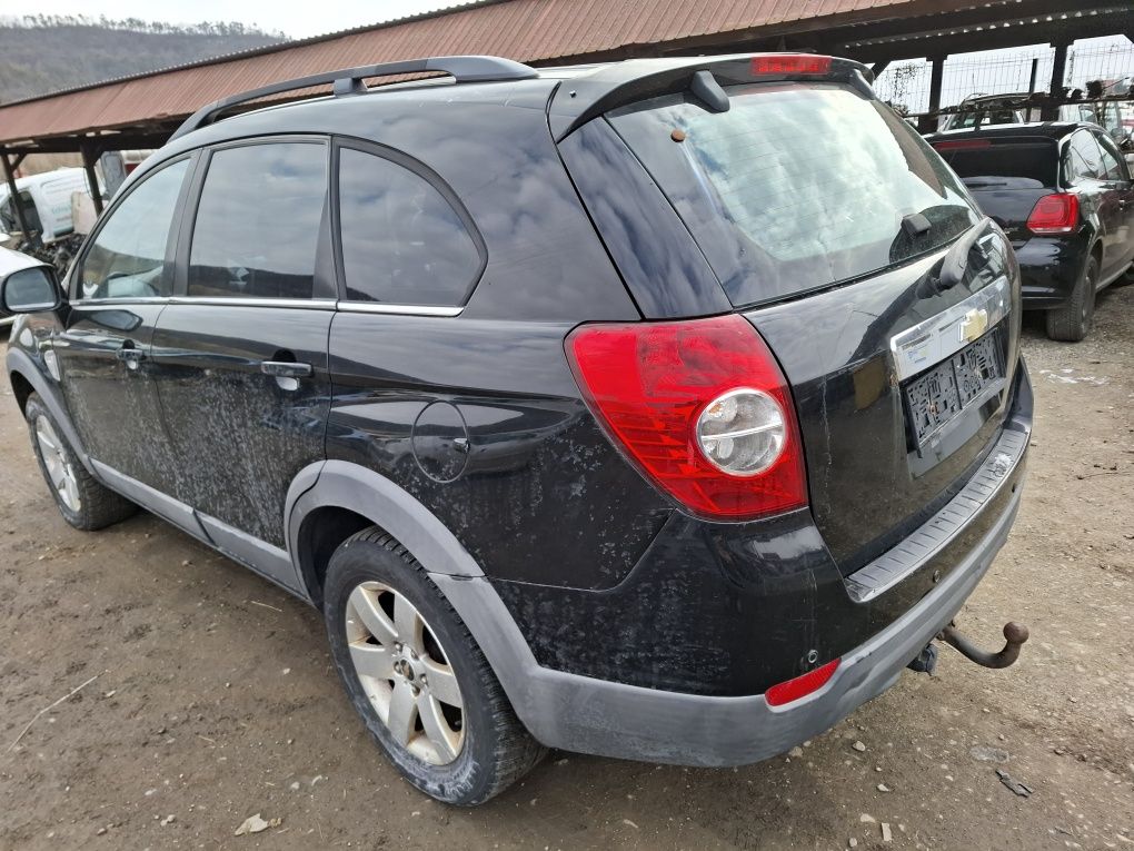 Piese/Dezmembrez Chevrolet Captiva 2.0VCDi16v 110kw150cp An 2008