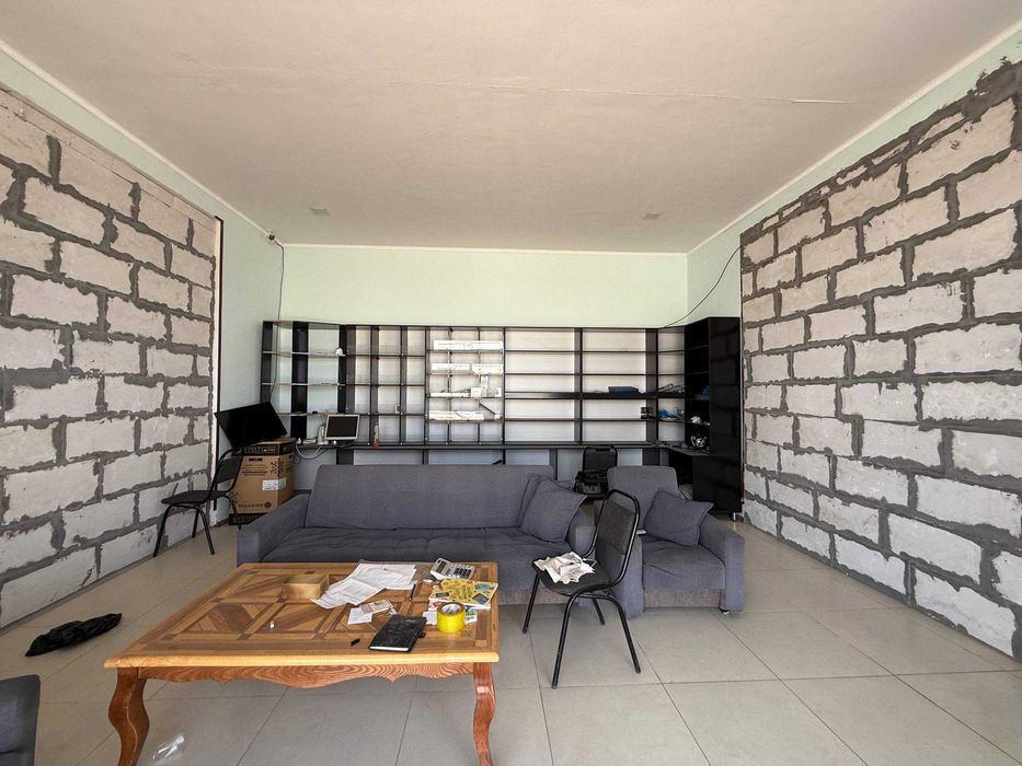 Buxoroda  7 SOTIQLI NOTURAR DO’kon sotiladi