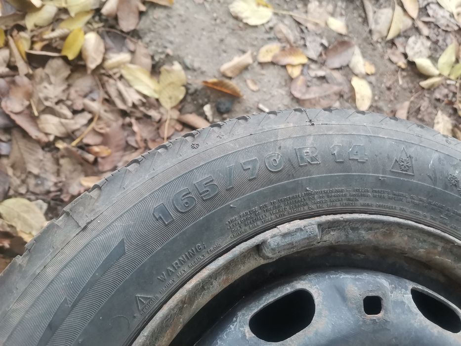 Зимни Гуми с джанти 14ки 165/70/R14 Michelin за vw polo поло