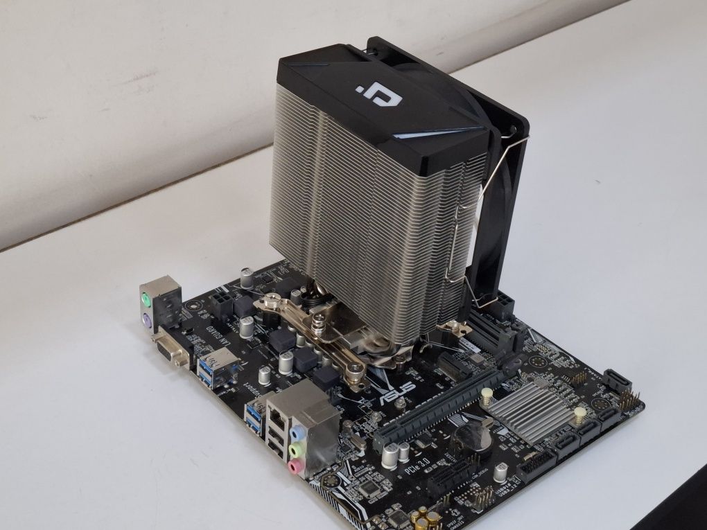 Комплект i7 7700+asus b250m-j