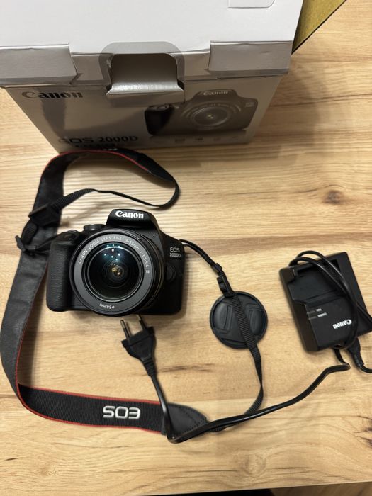 Aparat Canon EOS 2000D