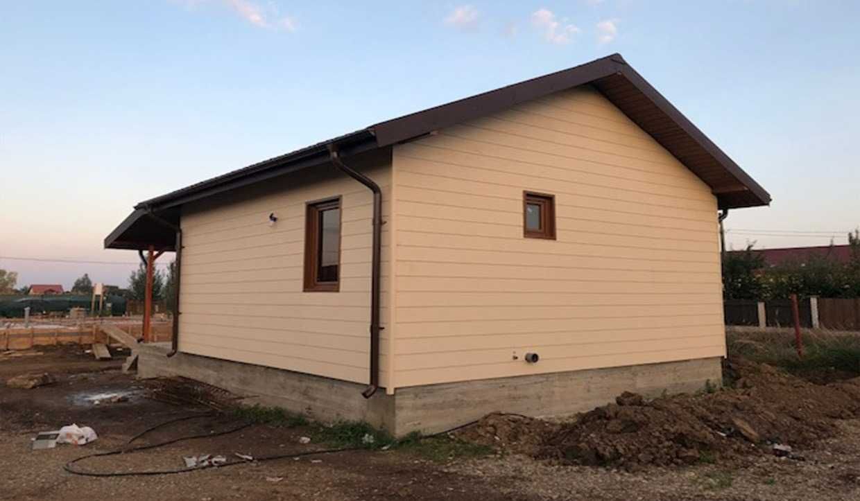 Casa Modulara, Garaje Auto, Containere din panou sandwich termoizolant