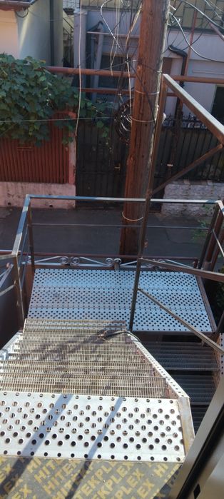 Scară zincate la comanda în toată tara oferim și montaj