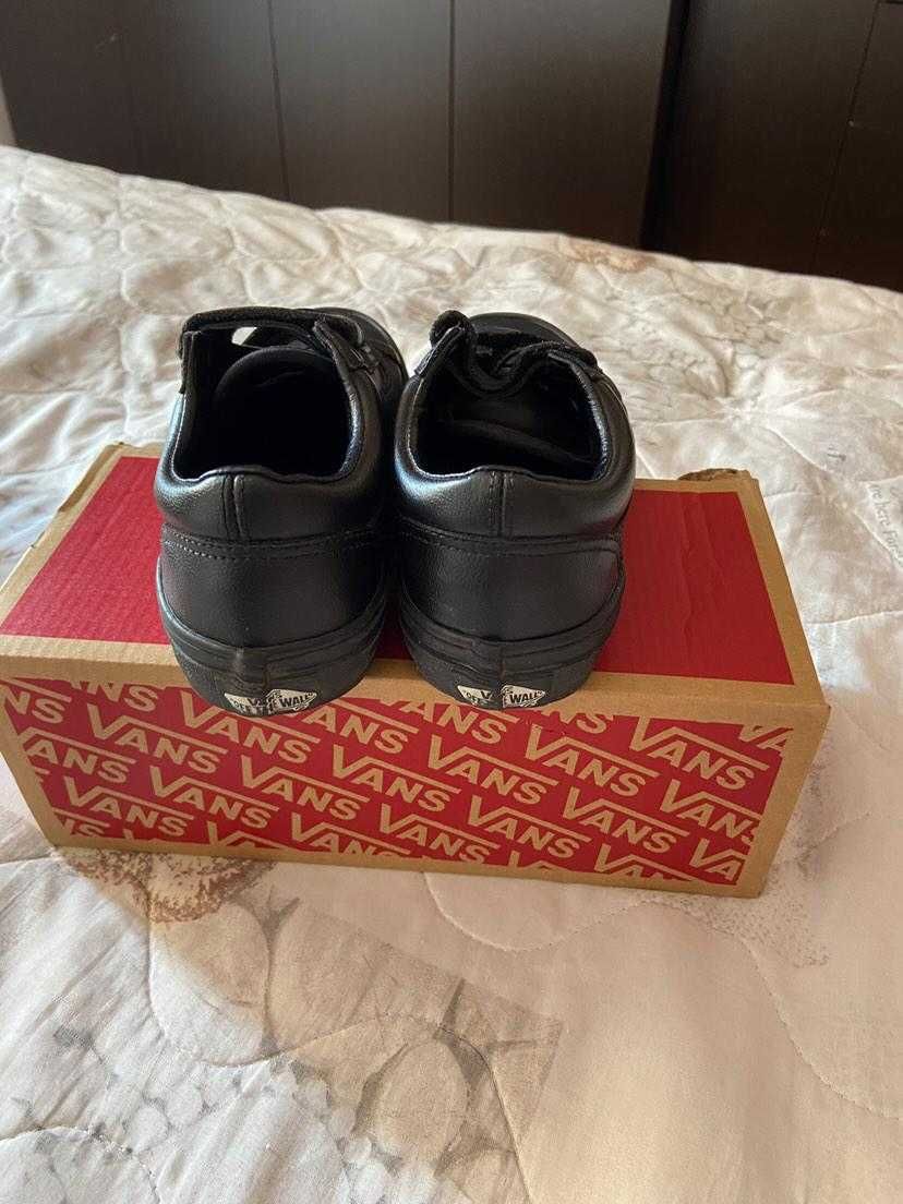 VANS детски обувки