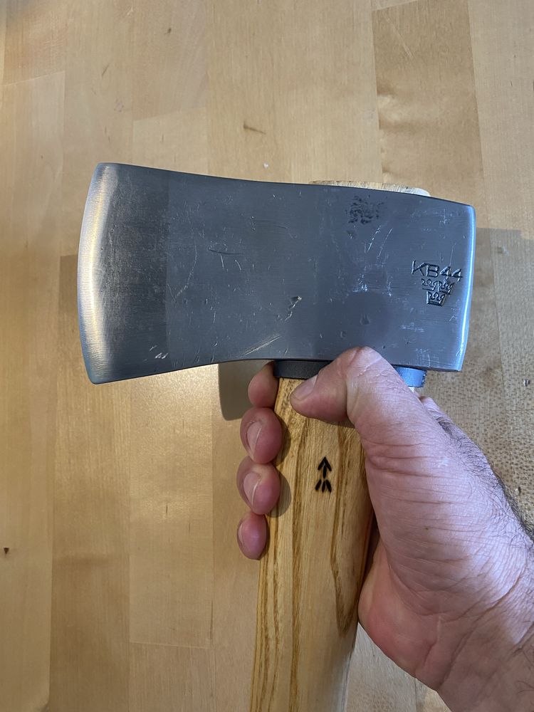 Vând topor militar vechi, Kolofors Bruk