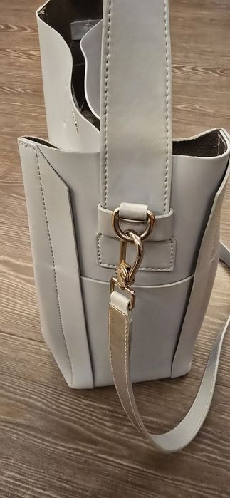 Кожена чанта Фурла