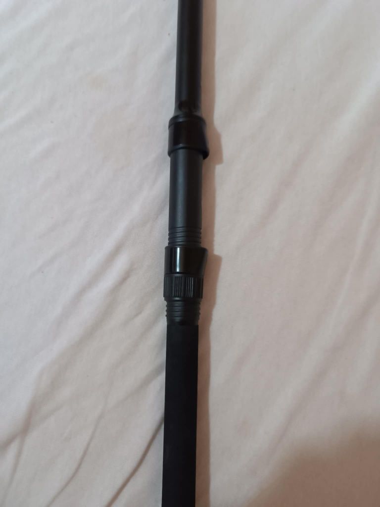 Продавам Шаранджийска въдица Fox Eos Pro Tele Carp, 3.96 м - 3.5 lb