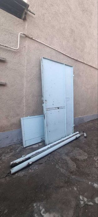 дарвоза сотилади