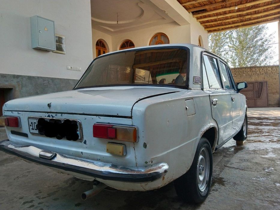 Vaz 21011 holati yaxshi