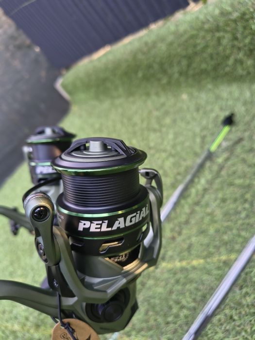 Set 2 Feeder Expert 3.9m,60-180 grame + 2 mulinete Pelagial 6000