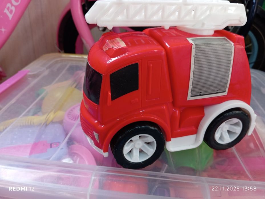 Продам машинку пожарная