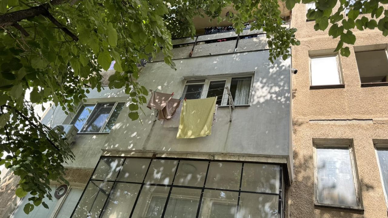 Продава се Едностаен апартамент в Враца, Самуил - 40 кв.м за 1339 €/кв.м - Снимка #12