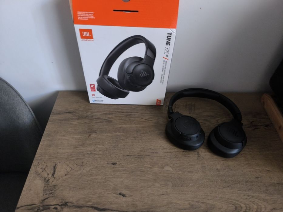 Căști JBL TUNE 720 BT Wireless