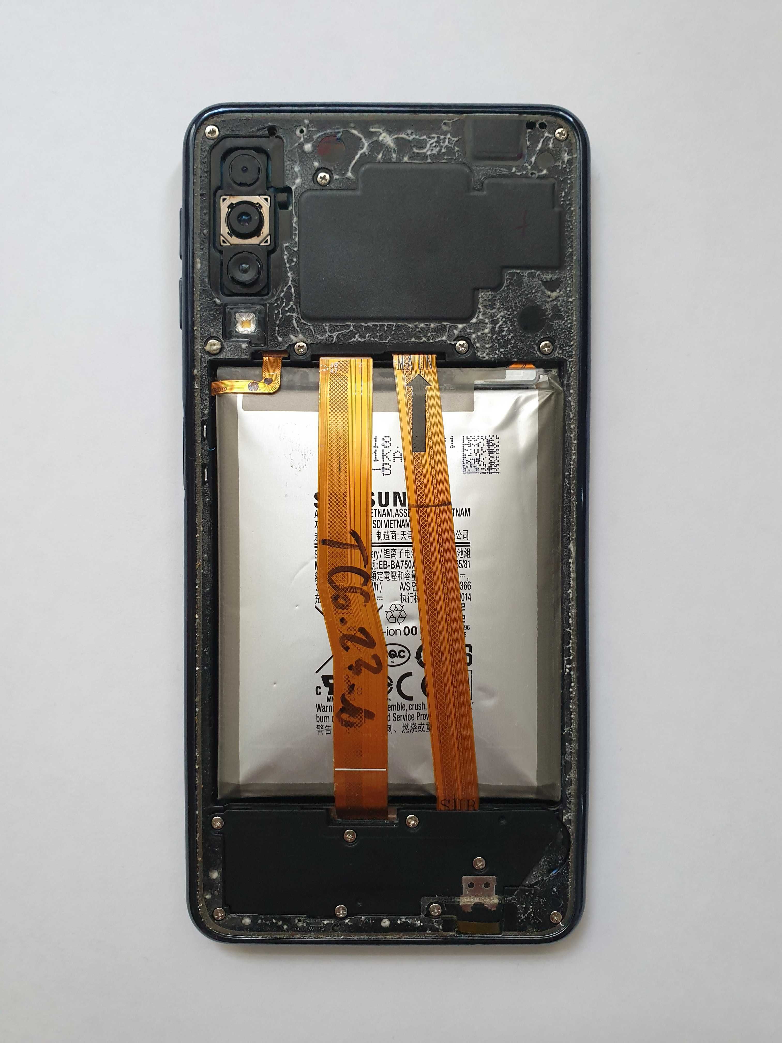 vand Capac spate pt telefon Samsung A7 2018