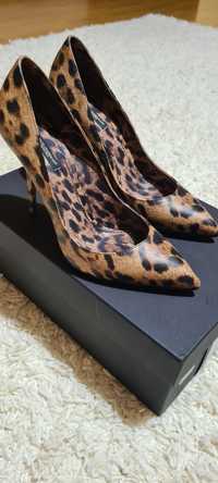 Pantofi animal print Dolce Gabbana