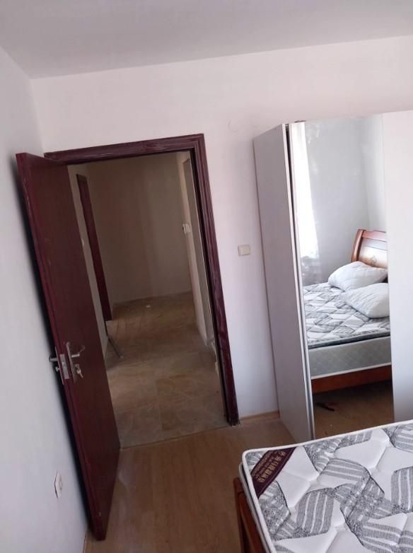 Дава се под наем Двустаен апартамент в София, Княжево - 85 кв.м за 620 € - Снимка #2