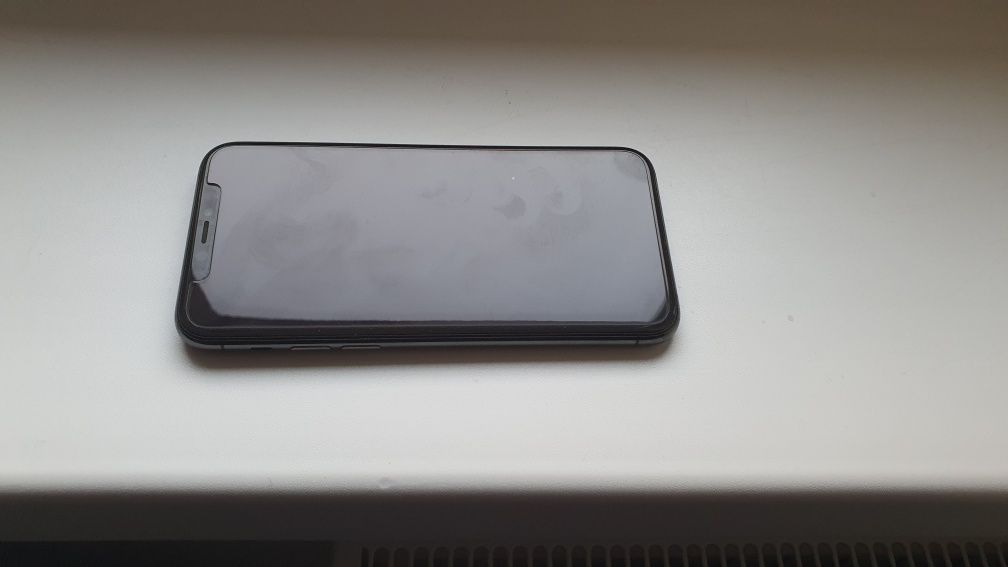 Vand iPhone 11 Pro 64GB, Space Grey, la cutie. BONUS AirPods
.
Pachetu