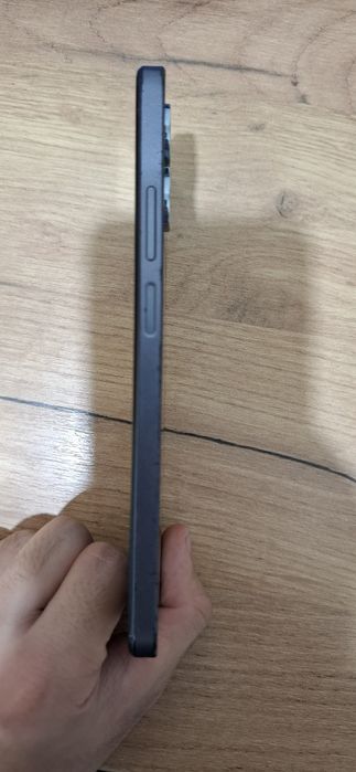 Смартфон Realmi Not 50