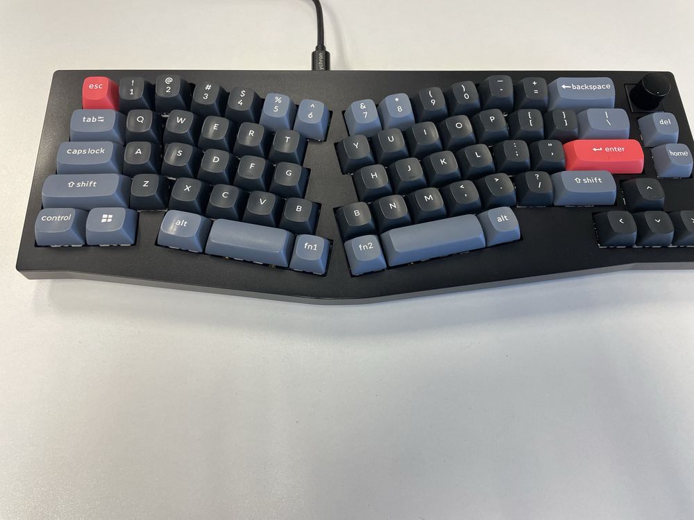 Механична Клавиатура Keychron V8, ергономична, Hot swappable