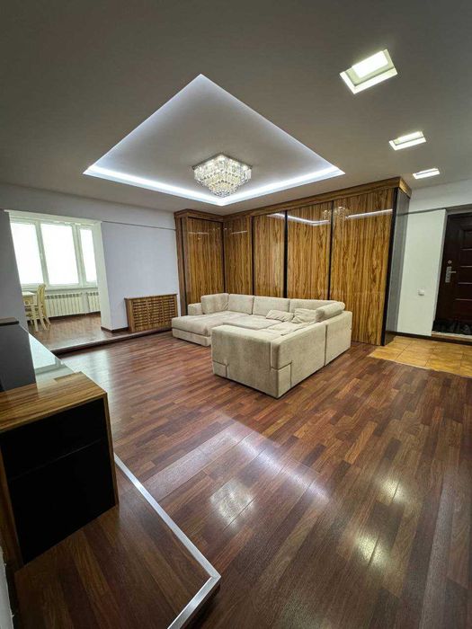 Срочно! 77-серия Центр 4в3/3/5 Садык Азимова  90 м². Ц-1 ж/к Infinity