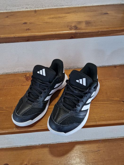 Adidas ligra baieti handbal,trening cadou