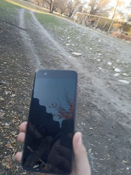 ПРОДАЕТСЯ One plus 5