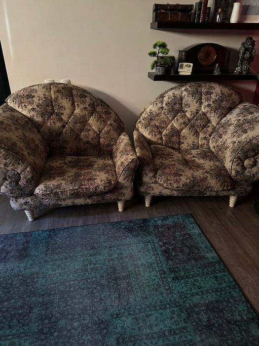 Vand fotolii 2 superbe 500 lei bucata fara defecte