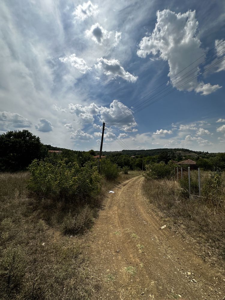 УПИ 1090кв.м в с.Драчево