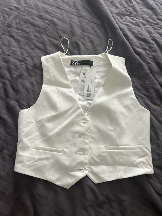 Бял  елек  Zara