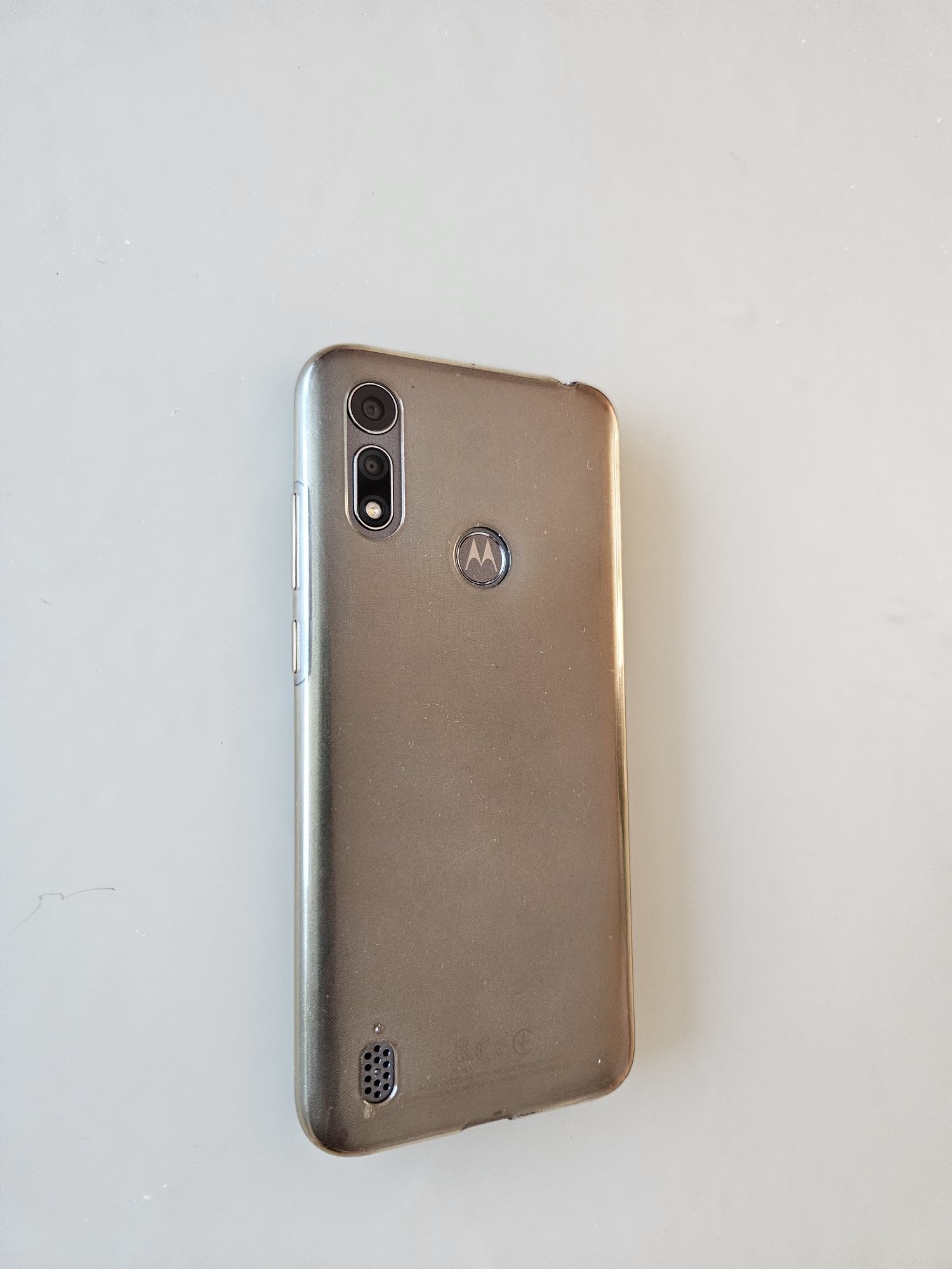 Motorola E6i като нов